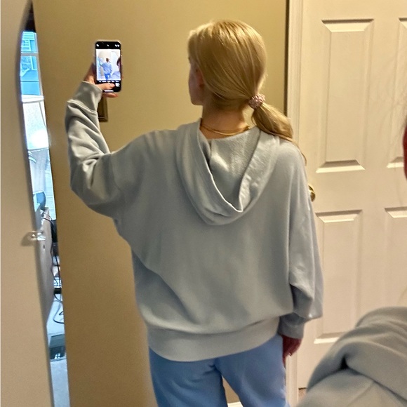 PINK by Victoria’s Secret Hoodie Sweatshirt - Picture 3 of 8